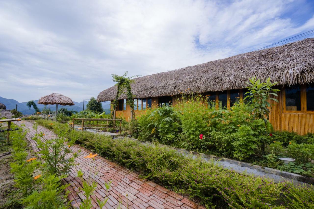 Hoang Su Phi Lodge Ha Giang Esterno foto